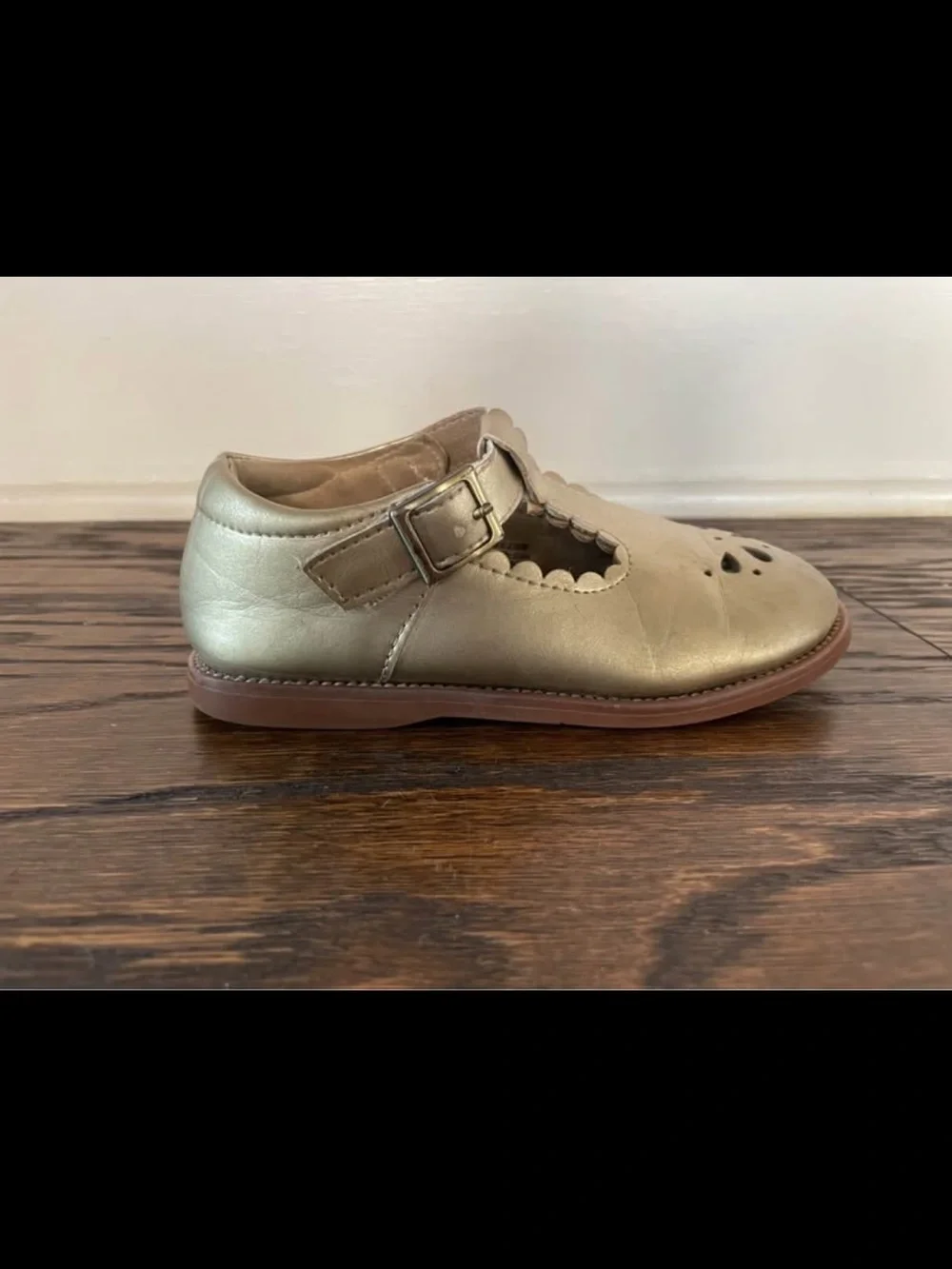 Girls' Gold Mary Jane Dress Shoes - Classic T-Strap